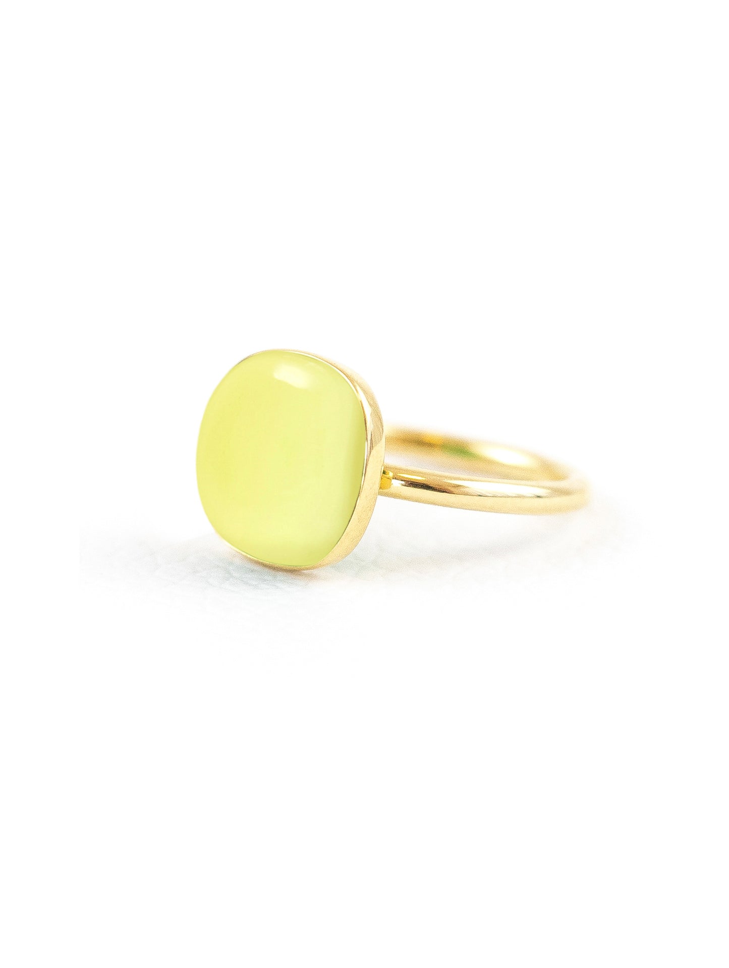 Jelly Lemon Chalcedony Ring